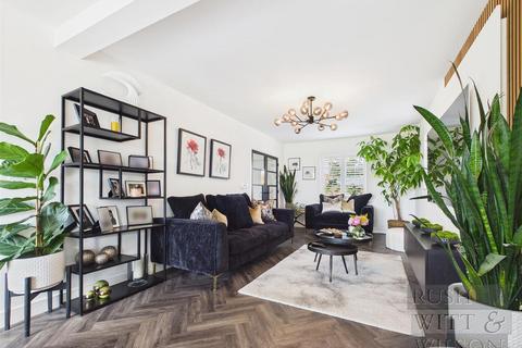 4 bedroom detached house for sale, Nightingale Place, Battle
