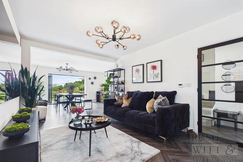 4 bedroom detached house for sale, Nightingale Place, Battle