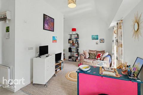 1 bedroom flat for sale, Gage Court, Lincoln