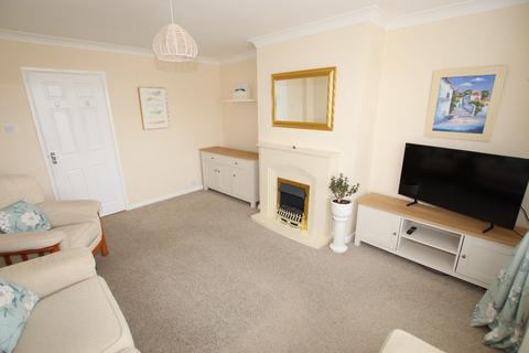 2 bedroom bungalow for sale, Quilters Close, Holland on Sea, CO15