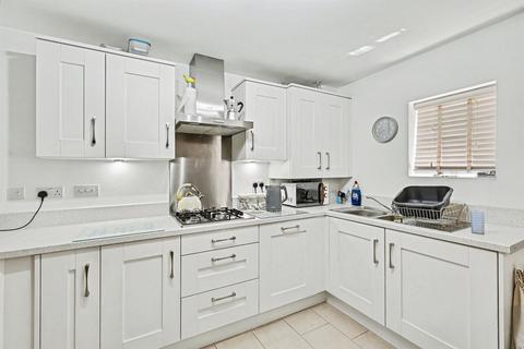 2 bedroom apartment for sale, Snowdrop Way, Wootton, Northampton