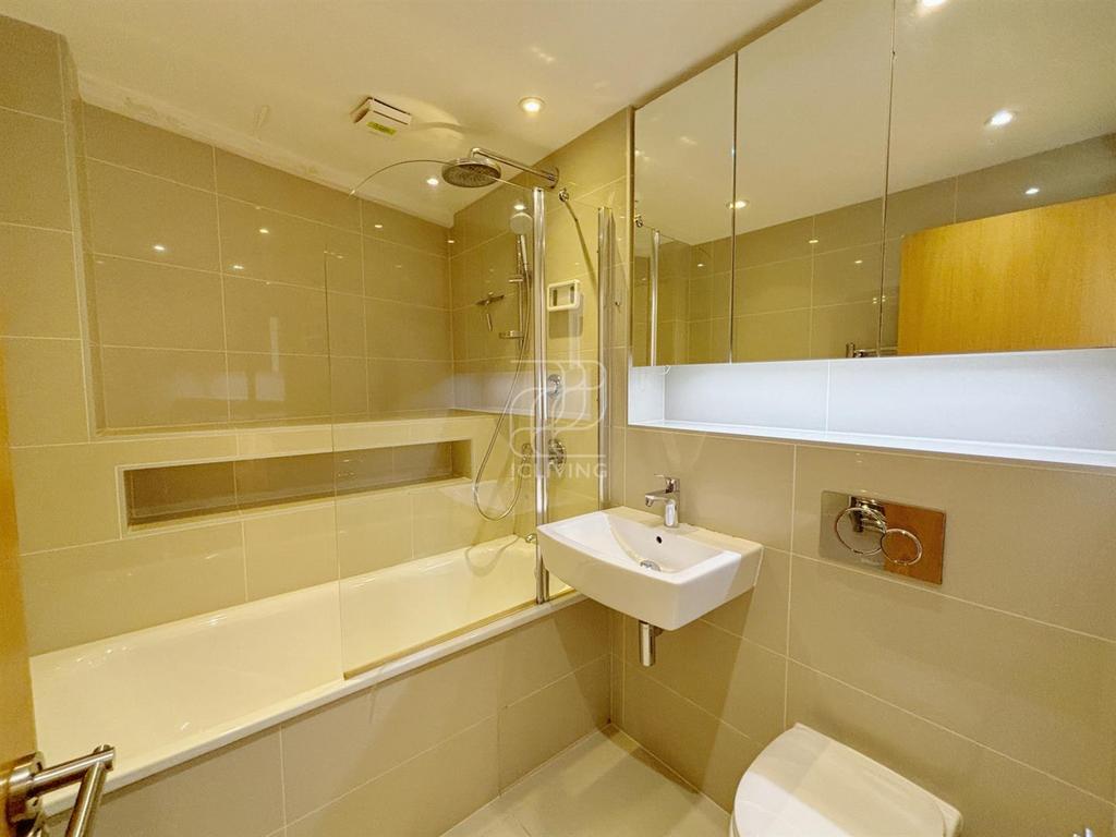 501 Gateway House 24 Cavell Street - View 5