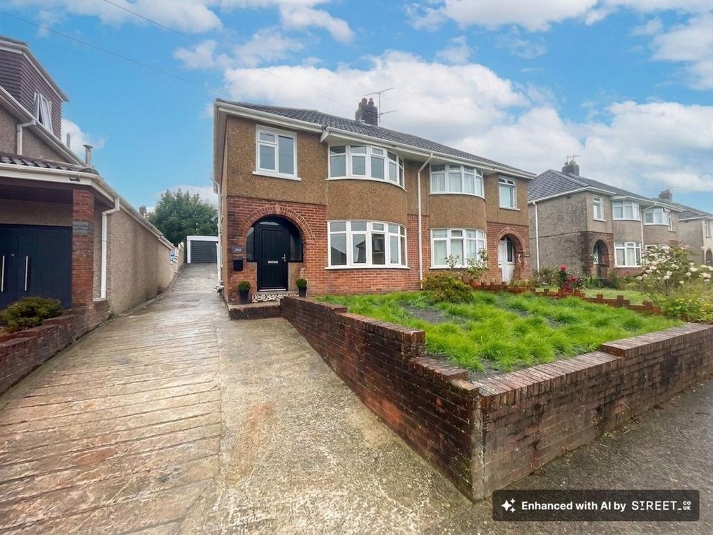 3 bedroom semi-detached house for sale