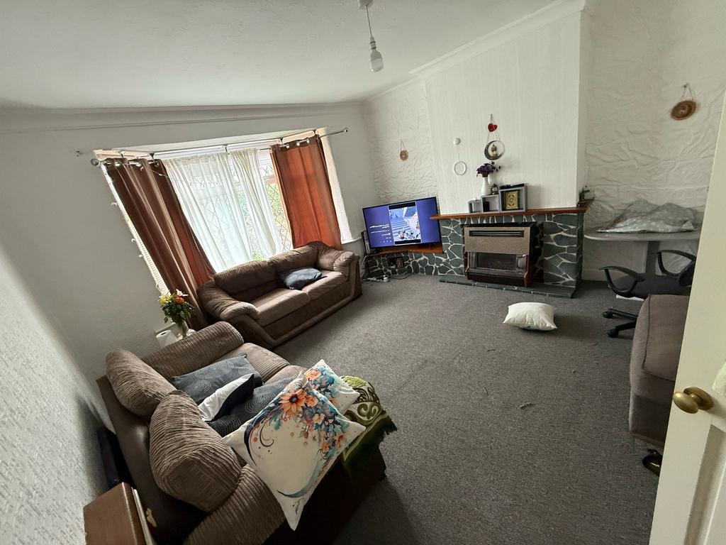 House in Trafford, Greater Manchester - View 3
