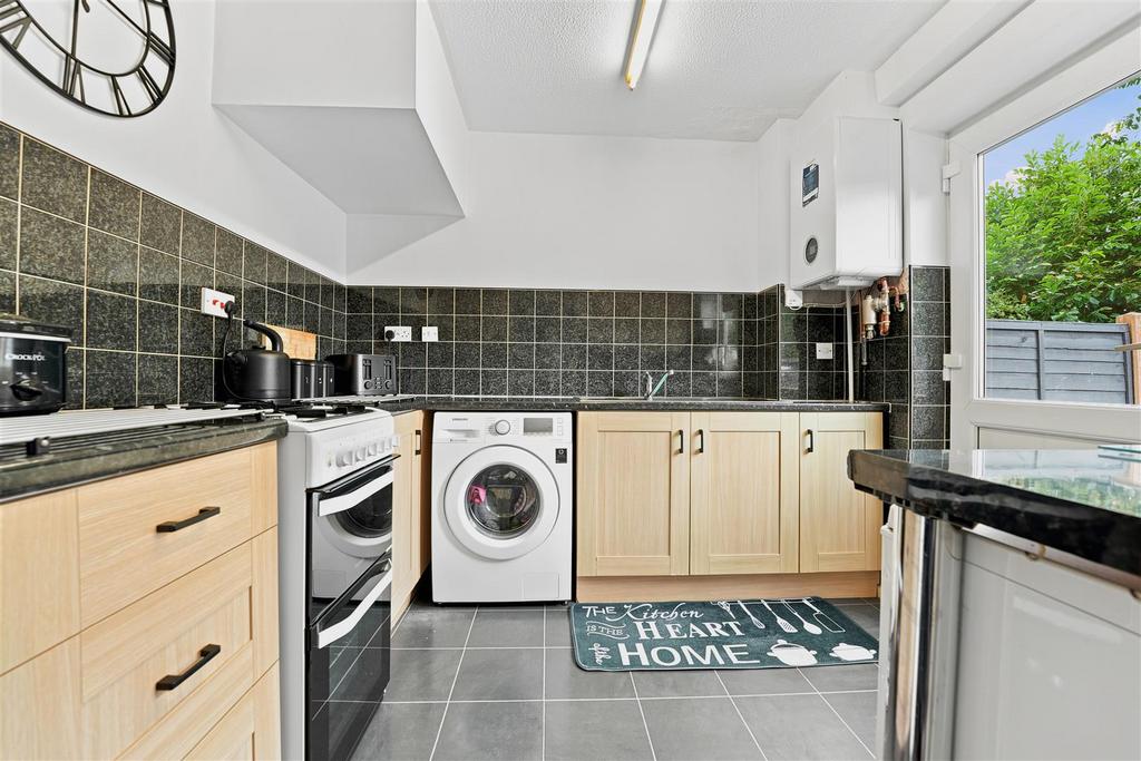 House in Bristol, Bradley Stoke - View 5