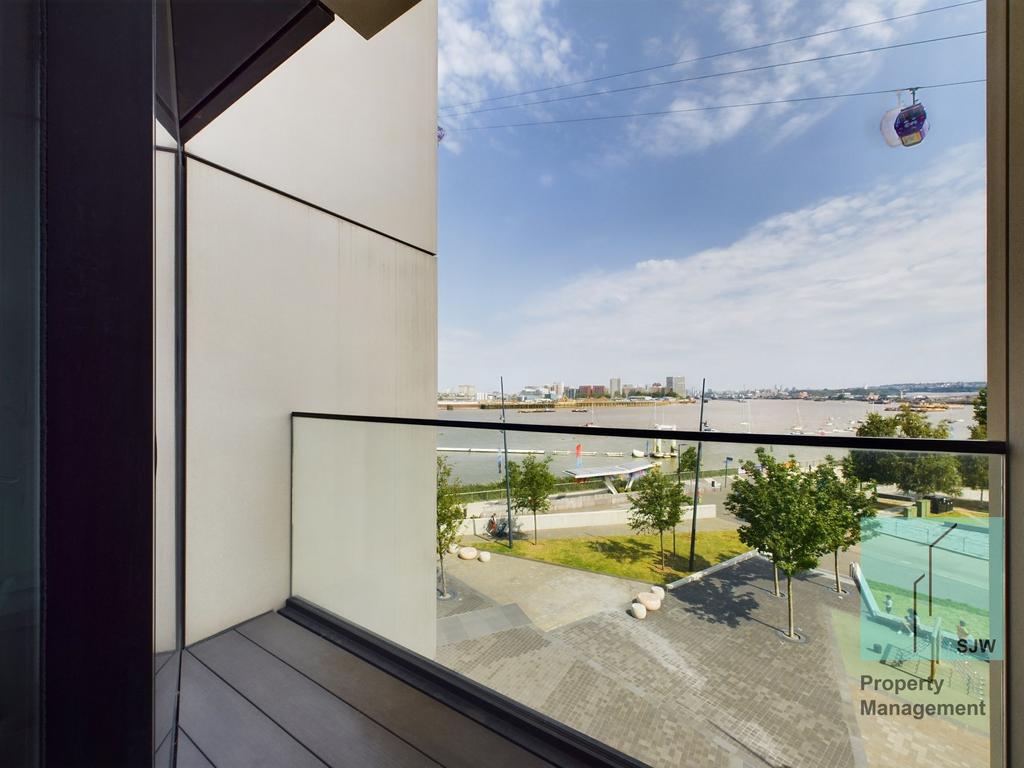 Cutter Lane, London SE10 - View 4