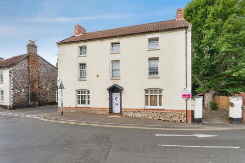 7 bedroom detached house for sale, Raymond Street, Thetford