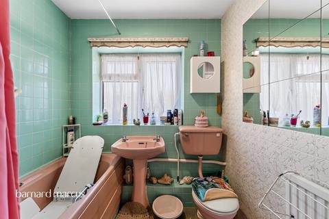 3 bedroom end of terrace house for sale, Malvern Close, Mitcham