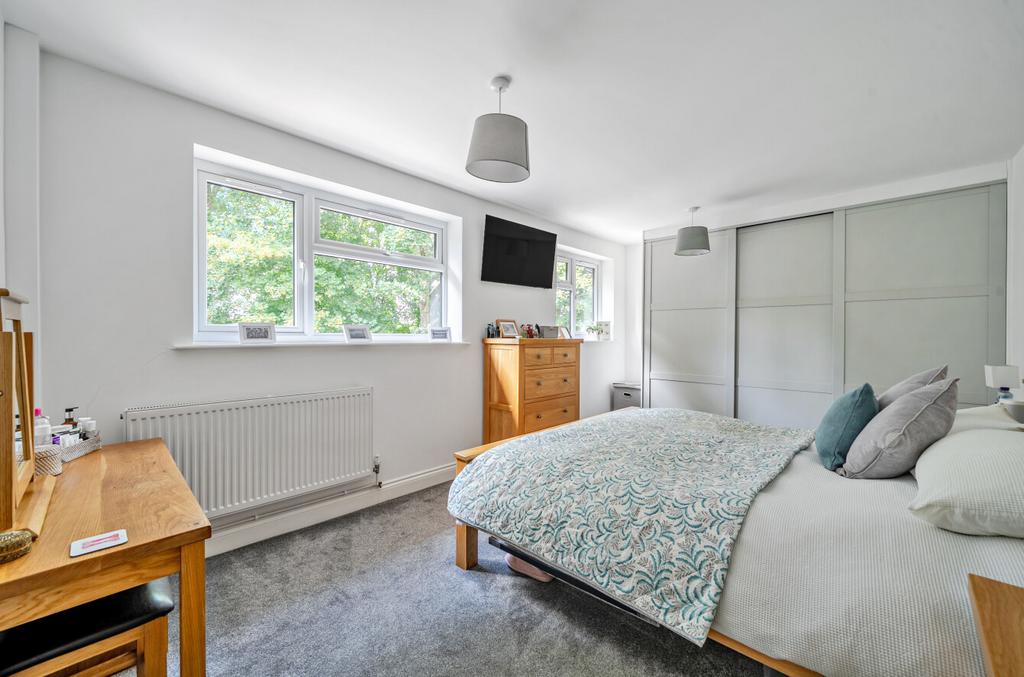 House in Southampton, Aldermoor - More