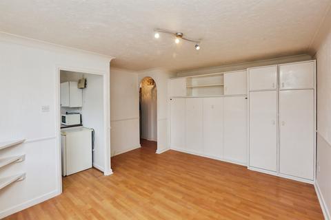 Studio for sale, Kitchener Road, Southampton