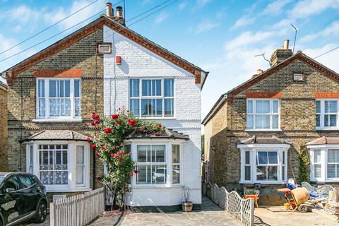 3 bedroom semi-detached house for sale, Wendover Road, Staines-upon-Thames, Surrey, TW18