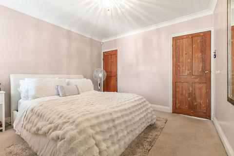 3 bedroom semi-detached house for sale, Wendover Road, Staines-upon-Thames, Surrey, TW18