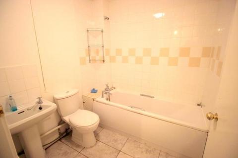 Beckton, E6 5RY