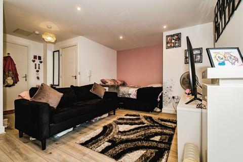 Studio for sale, Romany Road, Worthing