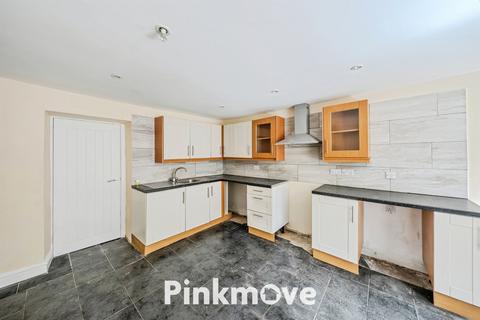 2 bedroom end of terrace house for sale, Snatchwood Road, Pontypool NP4