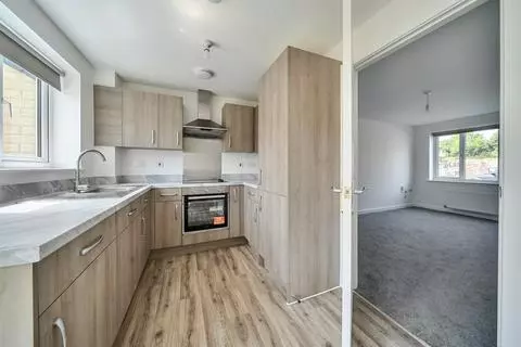 3 bedroom detached house to rent - View 3