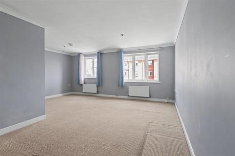 5 bedroom townhouse for sale, Turton Drive, Arnold, Nottingham