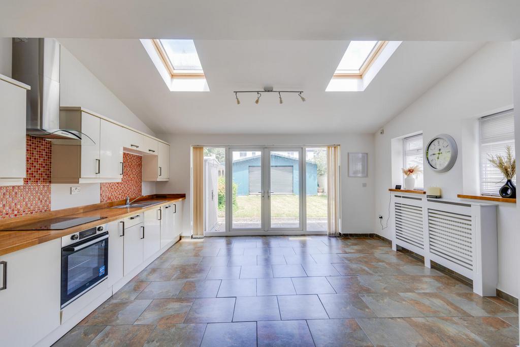 House in Cardiff, Coryton, Whitchurch - View 4