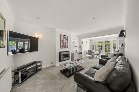 undefined, Burford Road, Worcester Park KT4