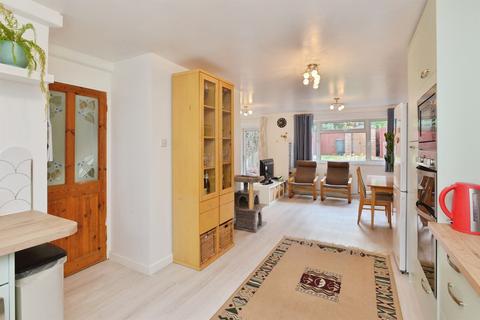 3 bedroom terraced house for sale, Malletts Close, Stony Stratford, MILTON KEYNES