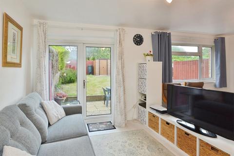 3 bedroom terraced house for sale, Malletts Close, Stony Stratford, MILTON KEYNES