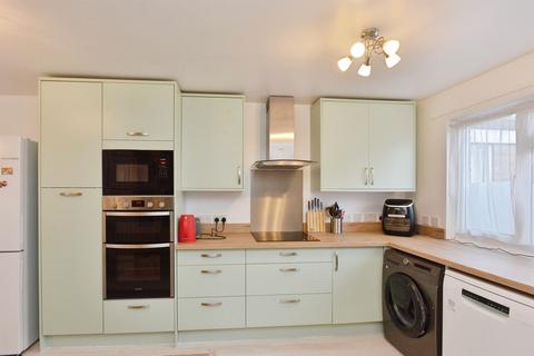 3 bedroom terraced house for sale, Malletts Close, Stony Stratford, MILTON KEYNES