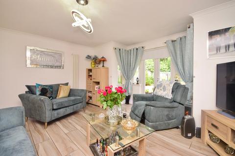 4 bedroom detached house for sale, Glencairn Drive, Coatbridge