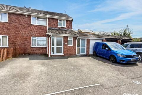 undefined, Dovetons Drive, Taunton TA4