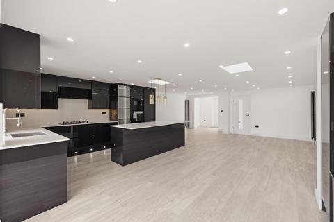 3 bedroom end of terrace house for sale, Coulsons Road, Bristol
