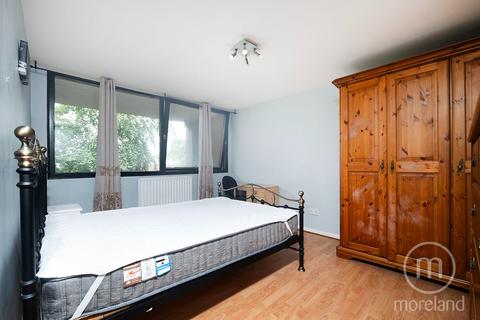 undefined, Chandos Way, London, NW11