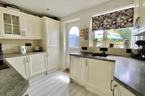 2 bedroom semi-detached bungalow for sale, Claremont Avenue, Stony Stratford, Milton Keynes