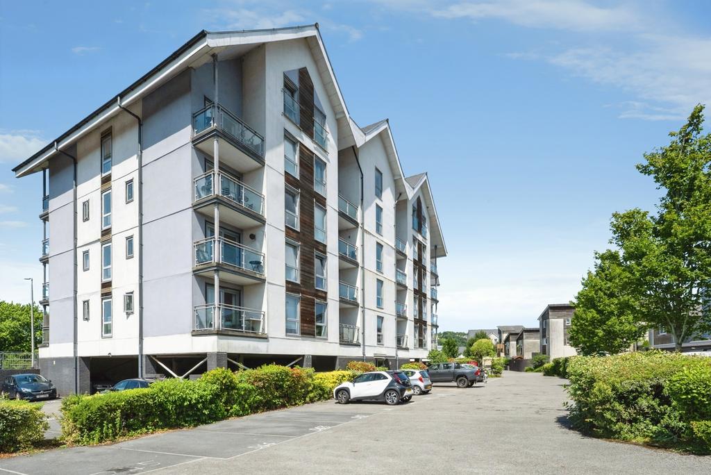 1 bedroom flat for sale