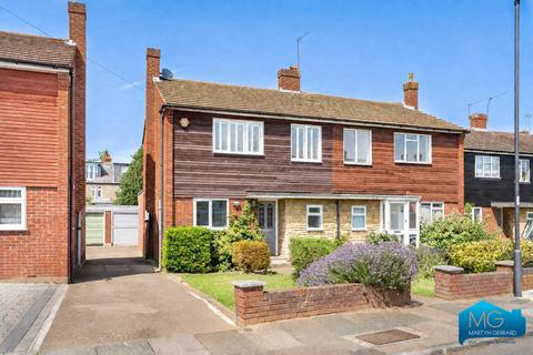 Beverley Close, London, N21