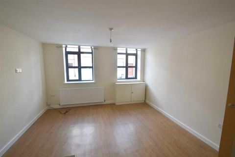 3 bedroom terraced house for sale, Peel Street, Macclesfield