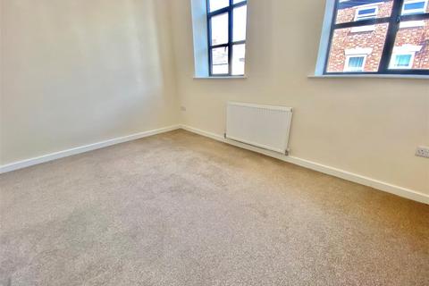 3 bedroom terraced house for sale, Peel Street, Macclesfield