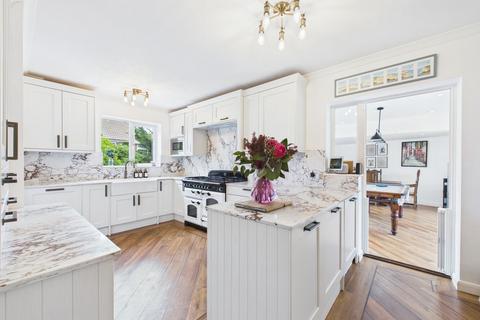 4 bedroom detached house for sale, North Foreland Road, Broadstairs, CT10