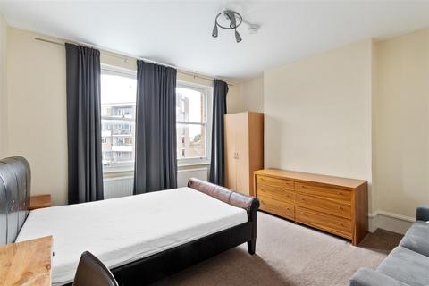 3 bedroom flat to rent, Dorset Mansions,  Lillie Road,