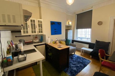 1 bedroom apartment to rent, Charing Cross, London WC2N