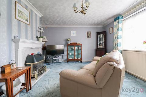 2 bedroom semi-detached house for sale, Cedar Close, Eckington, Sheffield, S21