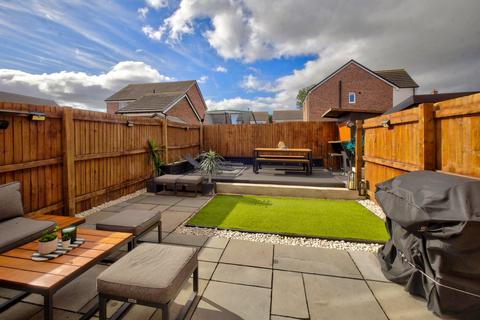 3 bedroom semi-detached house for sale, Primrose Avenue, Clehonger, Hereford, HR2