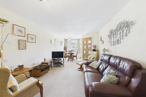 undefined, Lysander House, Ickenham UB10