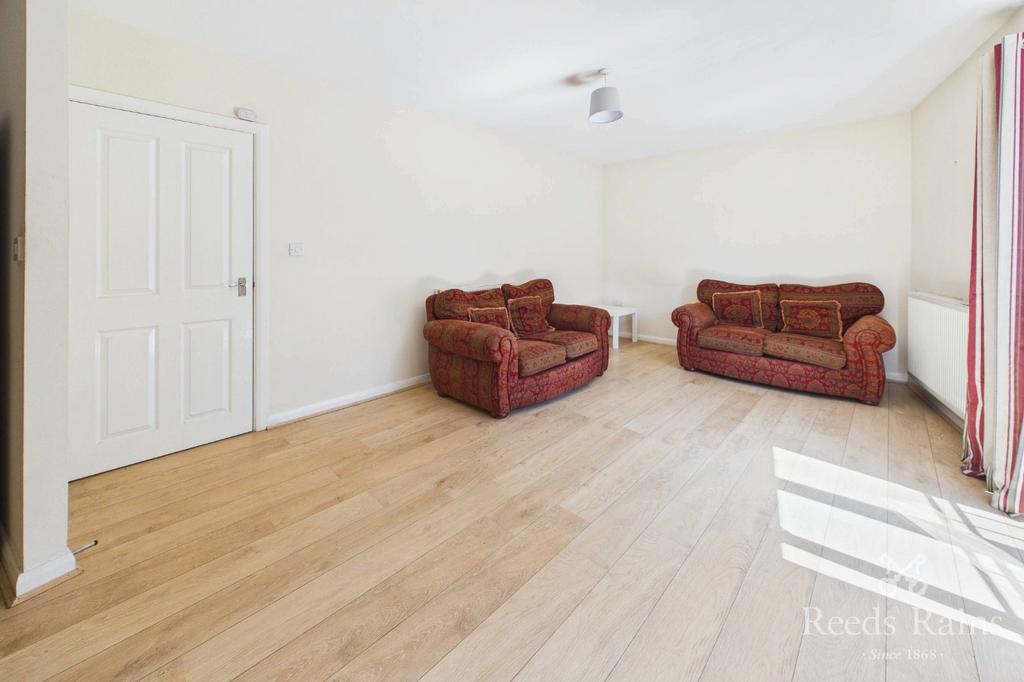 Langsett Road, Sheffield S6 - View 2