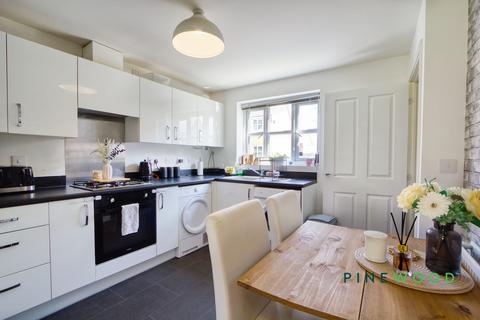 2 bedroom semi-detached house for sale, Foxglove Close, Chesterfield S44
