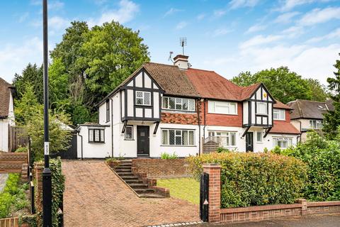 Woodcote Valley Road, Purley, CR8 3BE