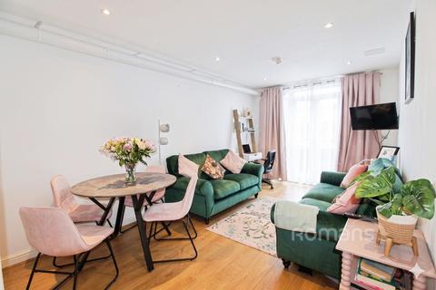2 bedroom apartment for sale, Heathcote Road, Camberley, Surrey