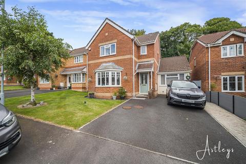 3 bedroom detached house for sale, Gordon Rowley Way, The Alders, Morriston, Swansea