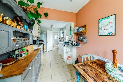 3 bedroom terraced house to rent, Newport Terrace, Bicester