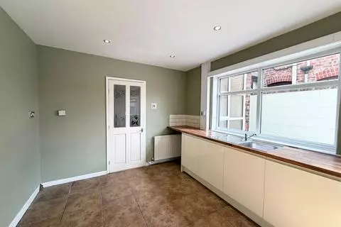 3 bedroom terraced house to rent – pohled 4