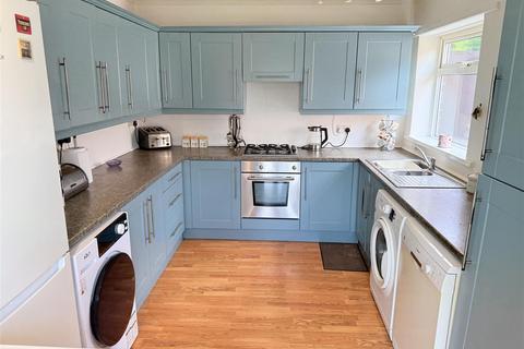 3 bedroom detached bungalow for sale, Manor Park, Mirfield WF14