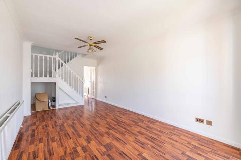 2 bedroom terraced house for sale, Waterbeach Road, Slough SL1